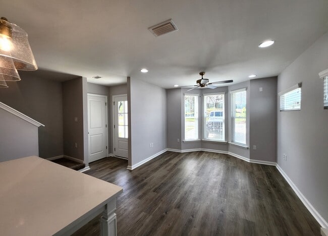 3607 Meadow Vista Ln.