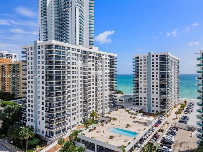 Photo - 2751 S Ocean Dr Unit 1706S