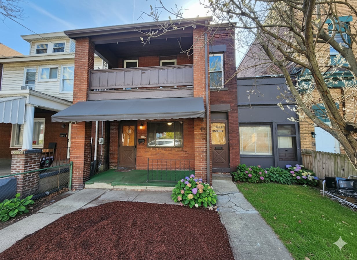 Sweet Single Story Swissvale Living! - Sweet Single Story Swissvale Living!