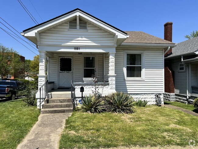 Building Photo - 1801 Stevens Ave Rental