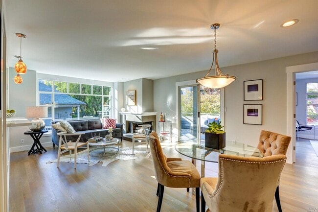 Photo - Upscale 2bd+Office/2ba Downtown Mill Valley Condo-FOUNDATION