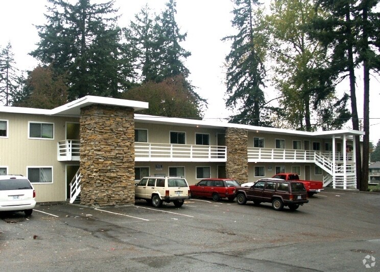 Photo - Clover Creek Apartments