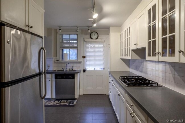 Photo - 101 S Highland Ave