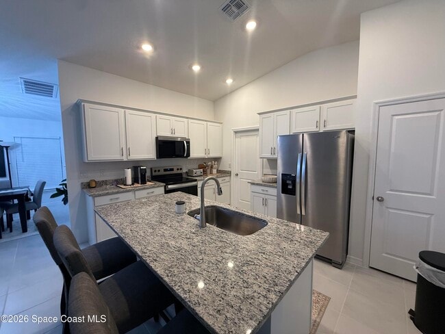 Photo - 518 Santo Domingo Ave SW