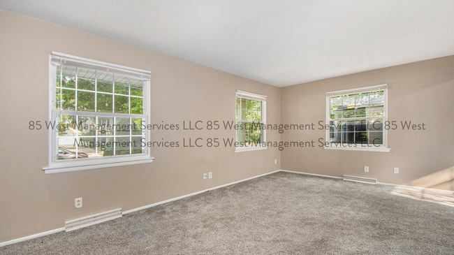 Photo - 2342 Rosewood Ave SE