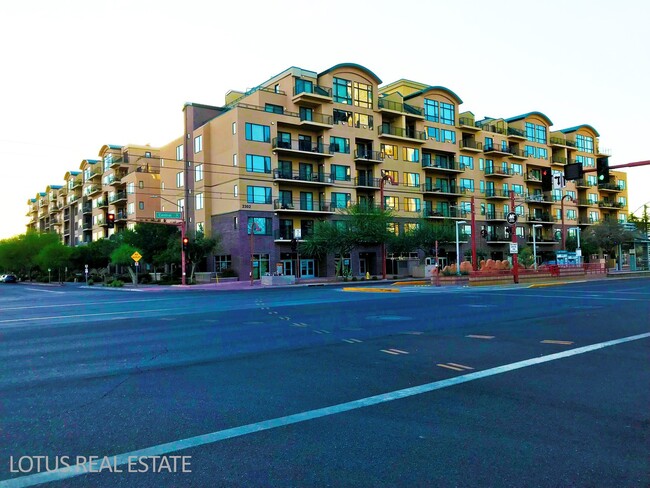 Tapestry Luxury Mid-Rise Condo Complex on ... - Tapestry Luxury Mid-Rise Condo Complex on ...