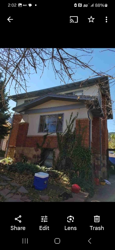 Building Photo - 827 9th St Rental