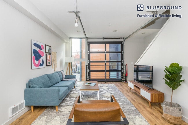 Building Photo - 3600 Palatine Ave N Rental