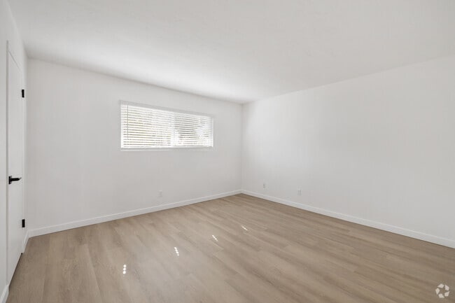 2BR, 2BA - 1,350SF - Second Bedroom