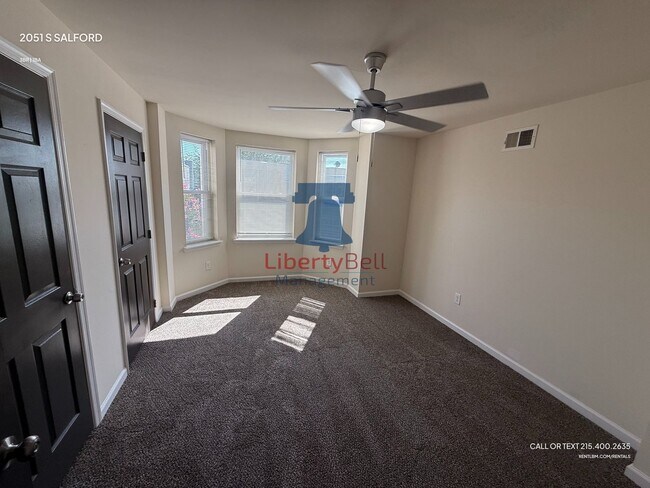 Photo - 2051 S Salford St