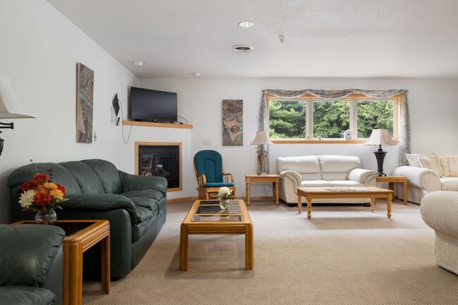 Photo - Pine Ridge Apartment Homes - 135 Marcou Rd...