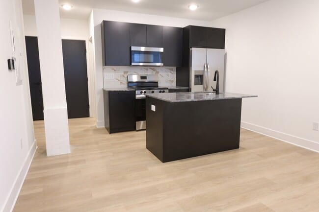 Photo - 1901 E Willard St Condo