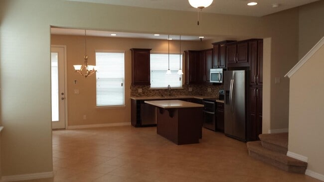 Photo - 3 Bed 2.5 Bath Tech Savy Corner Townhouse ...