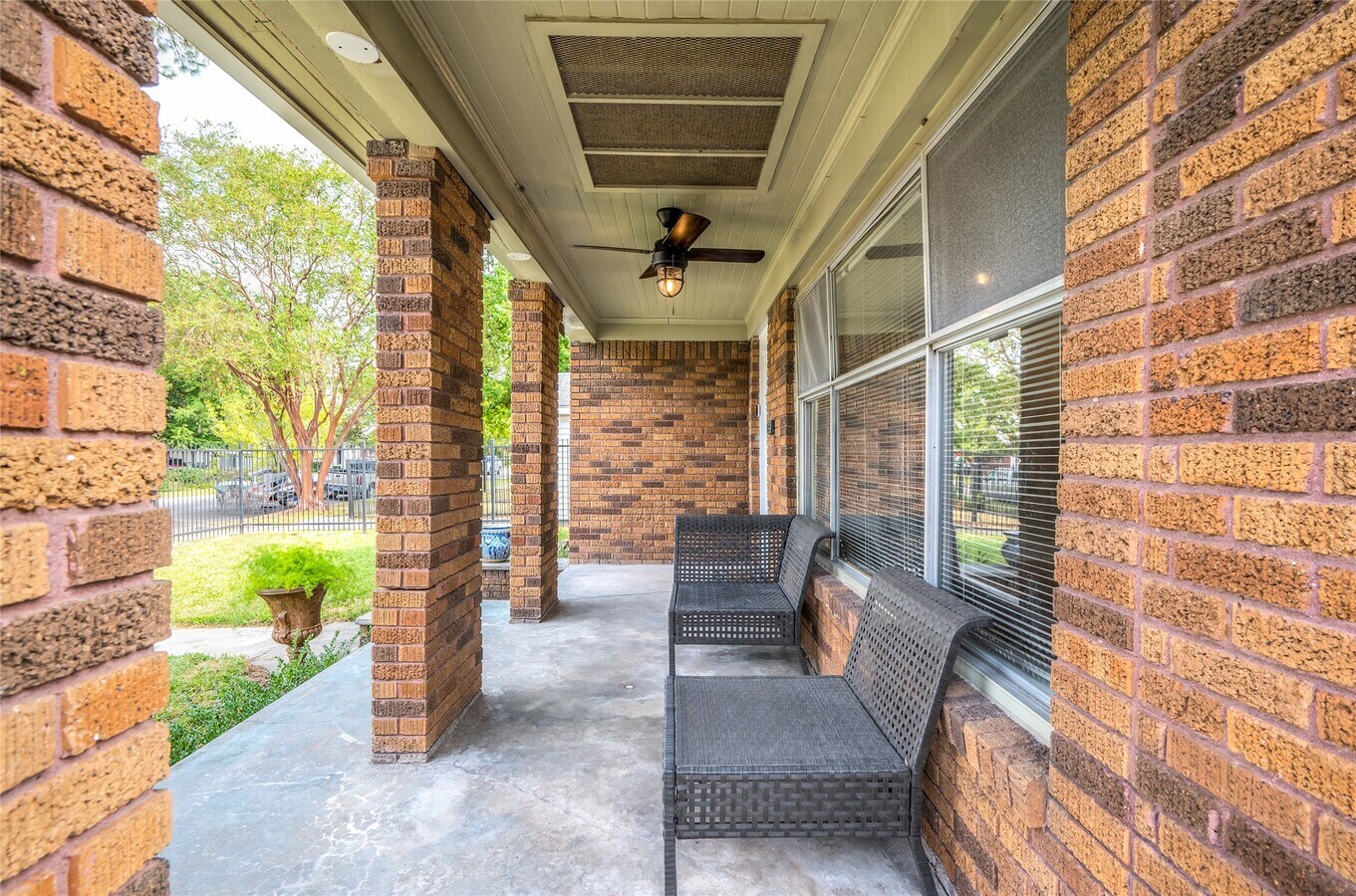 Photo - 1741 W Main St