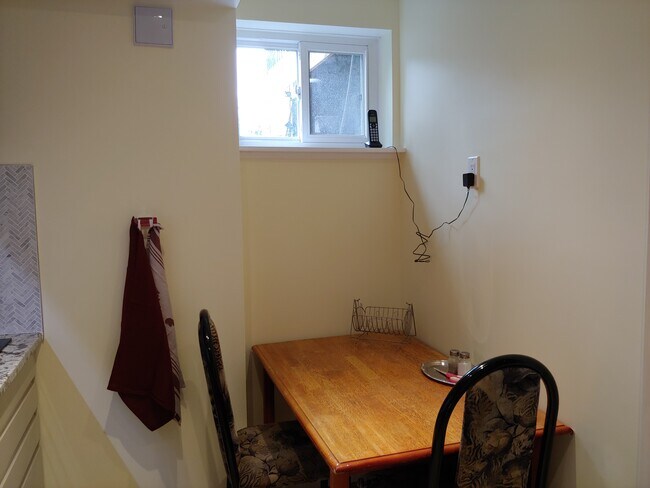 Photo - 17 King Georges Dr Unité 1