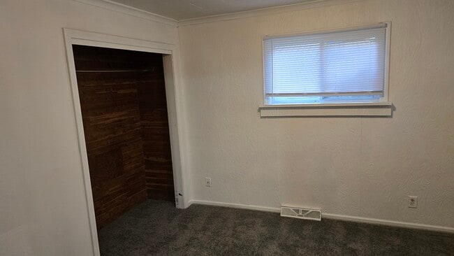 Photo - 1503 Gilbert St