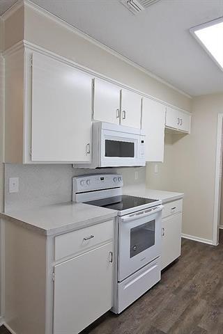 Photo - 1111 Lynn St