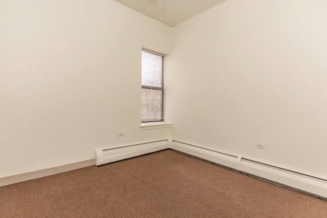 Photo - Highlands Tudor Manor - 55+ Community