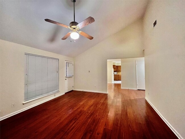 Photo - 3038 Sam Houston Dr