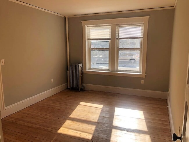 Building Photo - 269 Huron Ave Unit 2
