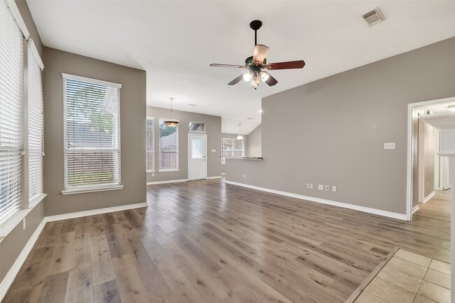 Photo - 1707 Bonnie Lea Ln