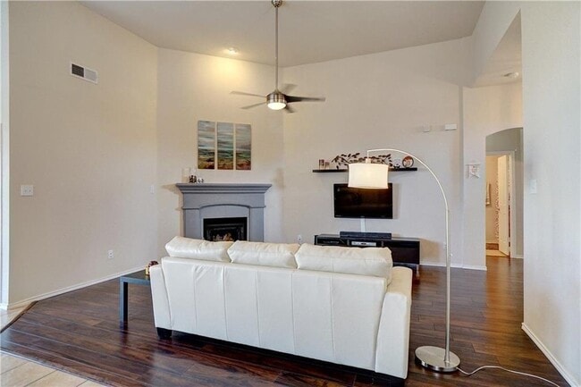 Photo - 12833 Danville Dr