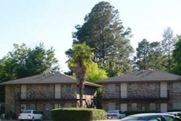 Primary Photo - Country Club Apartments