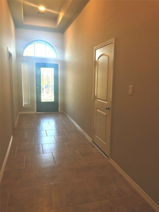 Photo - 23826 Via Viale Dr