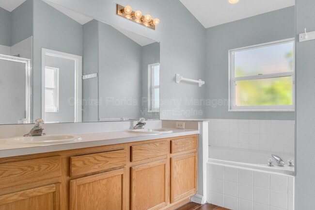 Photo - 10754 Flycast Cir