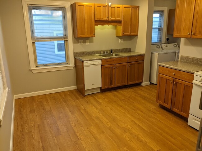 Photo - 66 Brock St Unit 3A