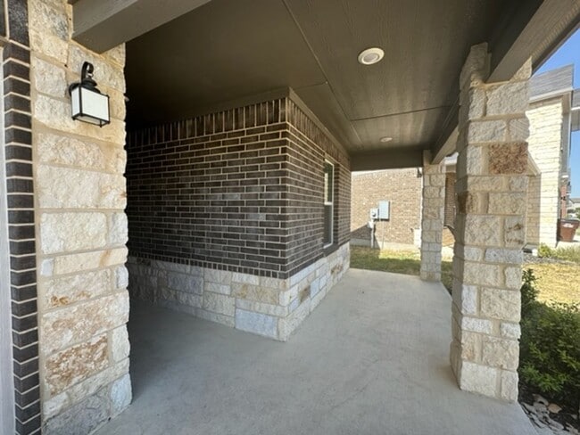 Photo - Move in Ready!!!... Beautiful 3 bedroom 2 ...