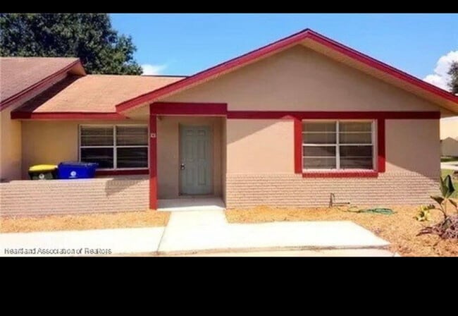 Building Photo - 101 Voss Ct