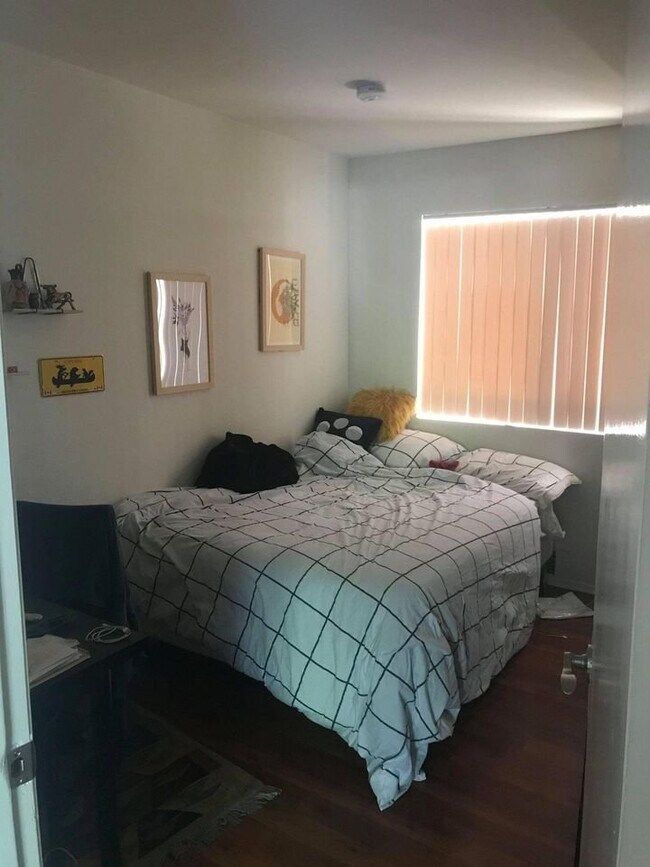 Photo - 3615 Veteran Ave Unit 2