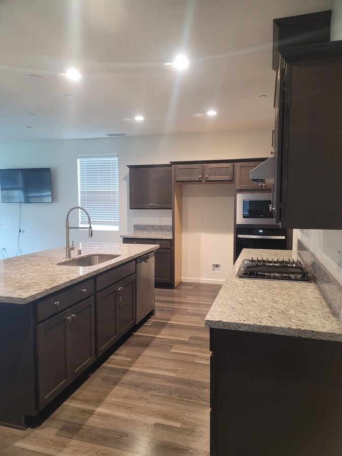 Photo - 4103 Hoblitt Ave