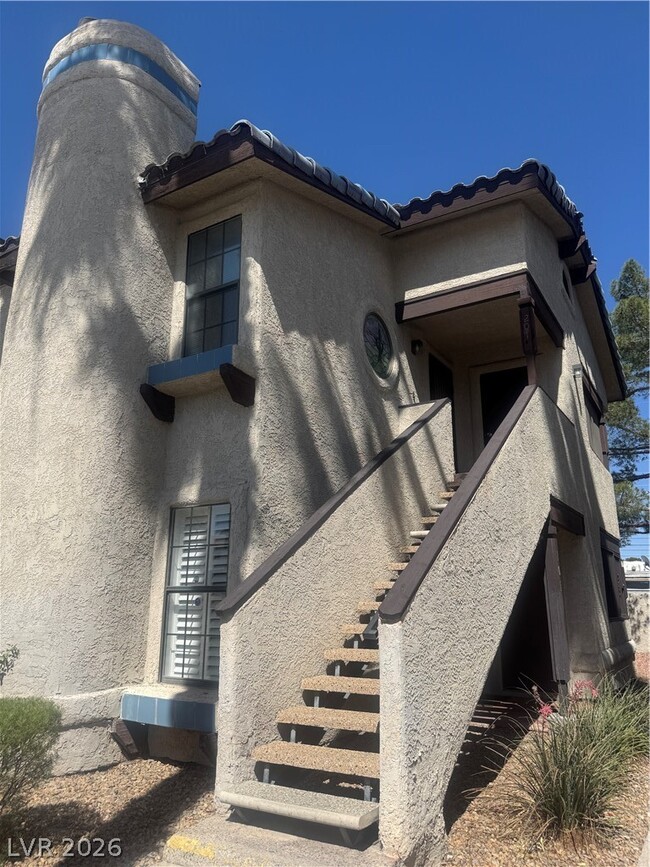 Building Photo - 5064 Jeffreys St Unit 201