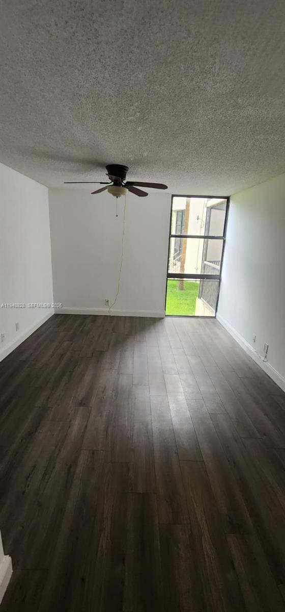 Photo - 20379 W Country Club Dr Unit 135