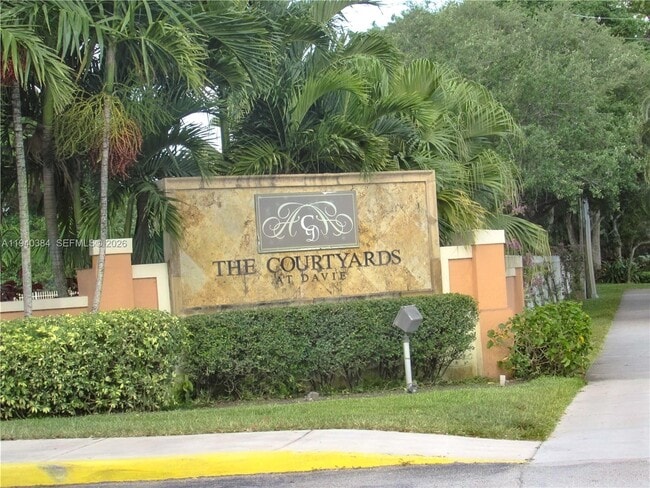 Photo - 6900 SW 39th St Unit 106J