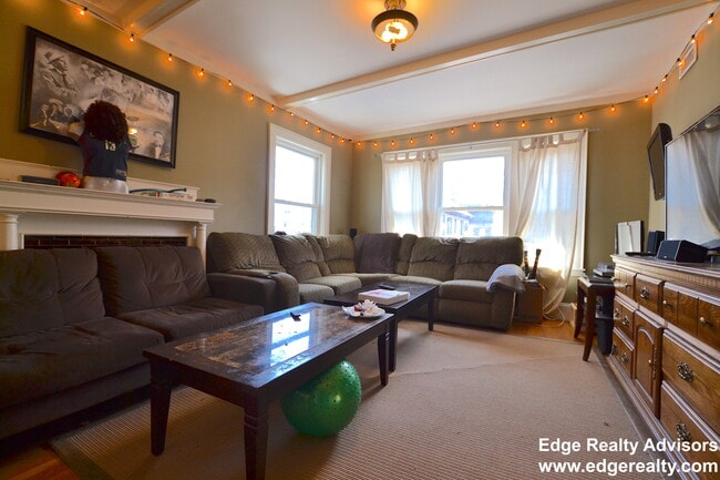 7 Boulevard Terrace Unit 1