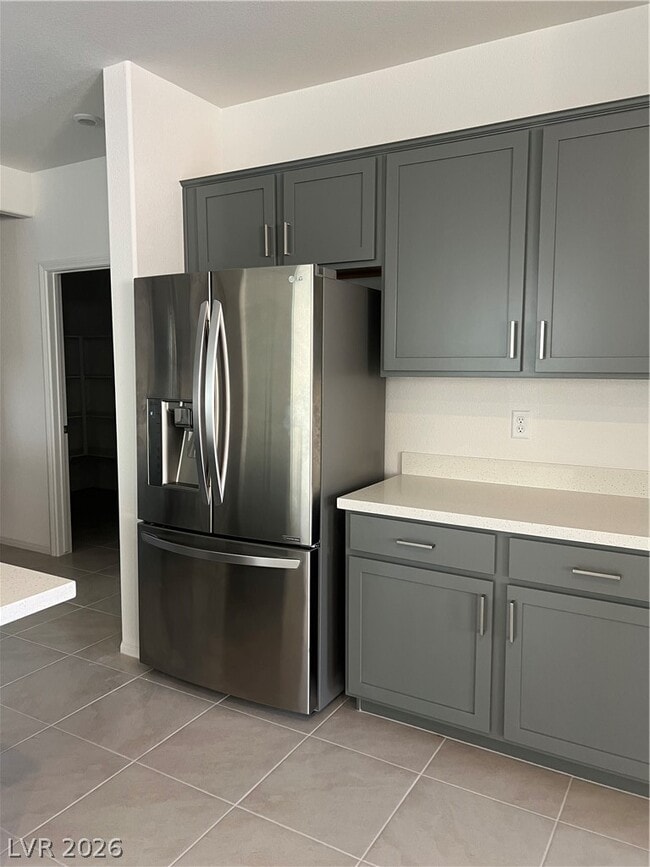 Photo - 1972 Majalis Pl