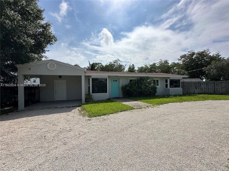 Photo - 801 SW 20th Ave