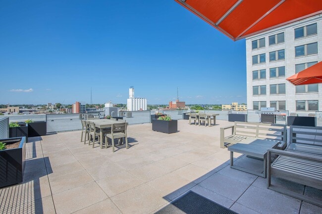 Terraza en la azotea de Heers Lofts - Heer's Luxury Living Lofts