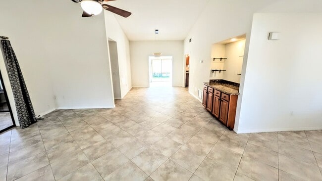 Photo - Annual UNfurnished 2/2 SFH in Palm-Aire