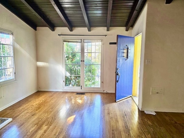 Living room - 616 N Orange Dr Unidad 616