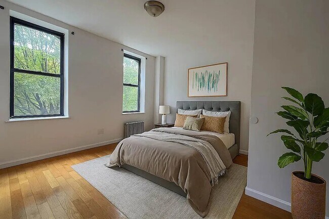 Photo - 32-38 48th Street Unidad L