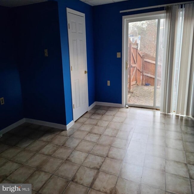 Photo - 135 Hill Valley Dr