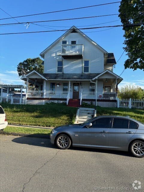 Building Photo - 44-46-46 Hoyt St Unit #2 Rental