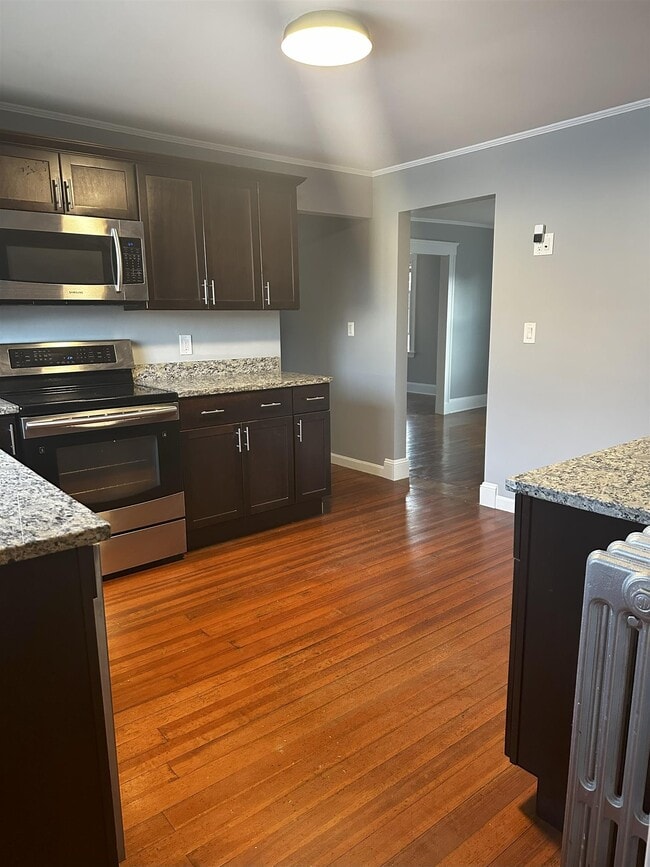 Building Photo - 62 Billings Ave Unit 2 Rental