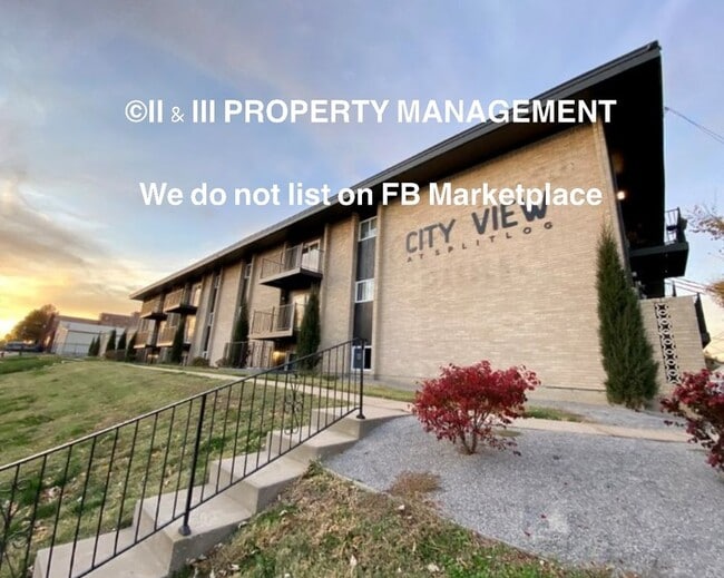 Photo - 516 Splitlog Ave Condo Unit -3