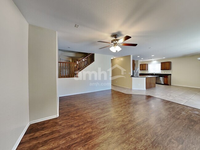 Photo - 18127 W Smokey Dr