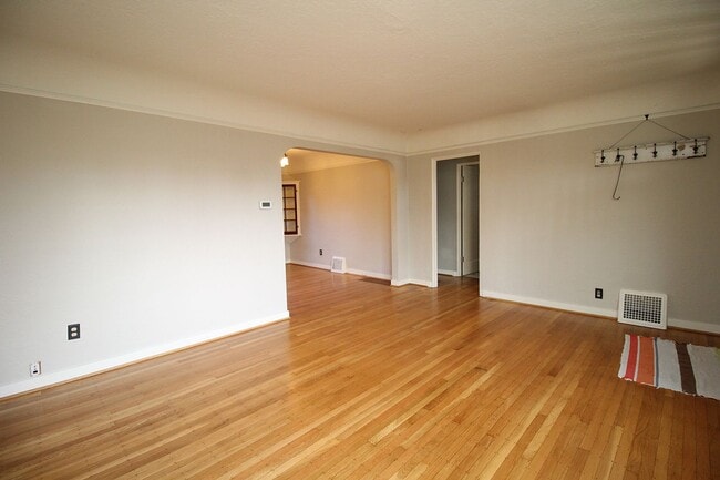 Photo - 7703 SE 17th Ave